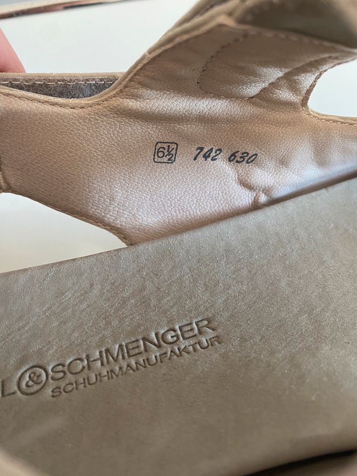 Kennel & Schmenger Leder-Sandalen Schuhe Profil-Sohle Plateau 40 in Pulheim