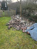 Feldsteine Steine teichumrandung kostenlos zu verschenken Niedersachsen - Bergen Vorschau