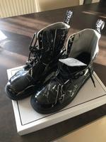 Damen-Boots Dr. Martens, schwarz-weiß gemustert-sehr selten Thüringen - Altenburg Vorschau