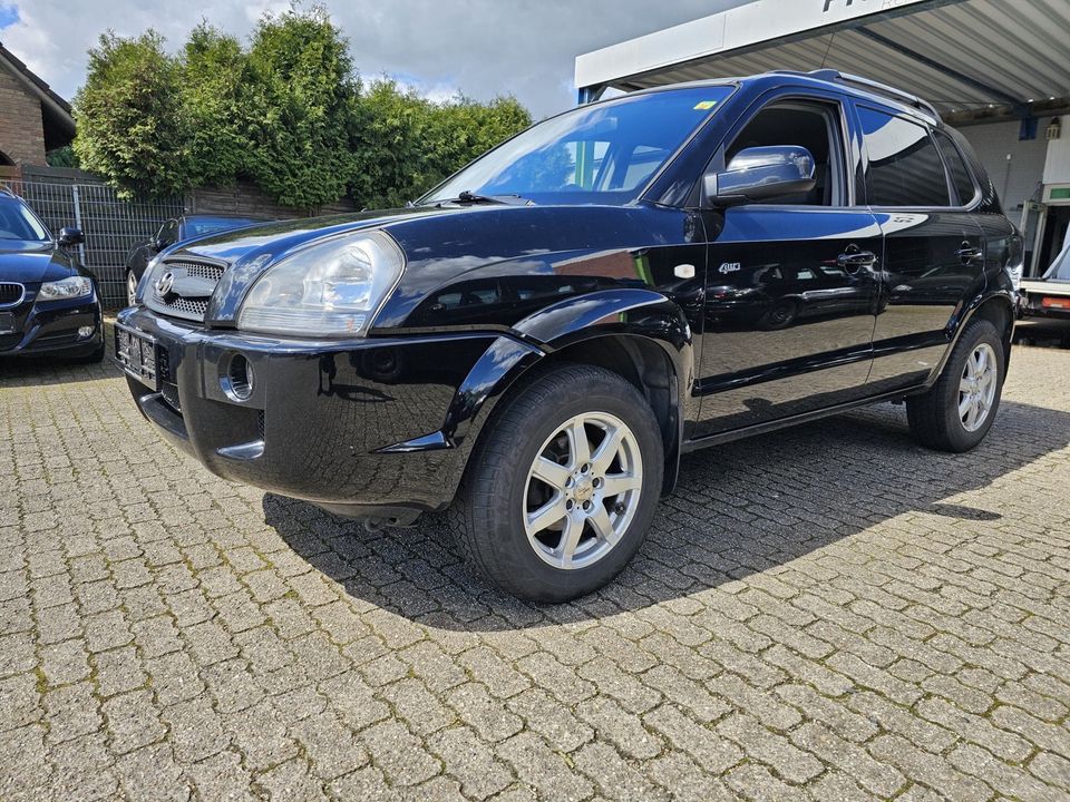 hyundai tucson  Automatik Leder  GLS 2.7 v6 in Goch