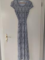 Knöchellanges weißes Kleid mit blauem Inka Muster, Gr. 36 Bayern - Karlsfeld Vorschau