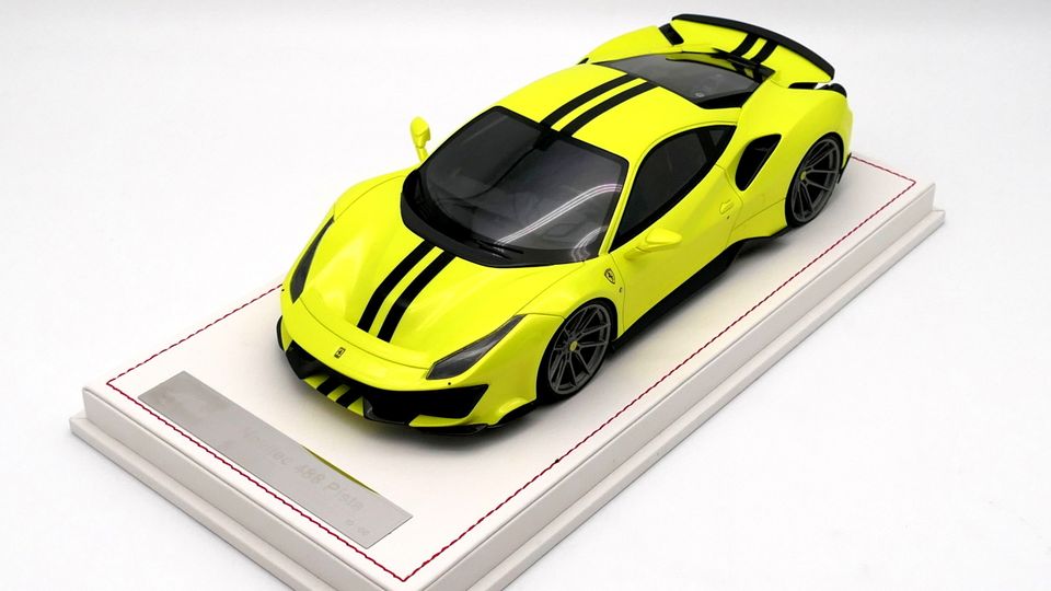 Ferrari 488 Pista Novitec Ivy 1:18 GT-Spirit BBR AUTOart Spark in Nordhausen