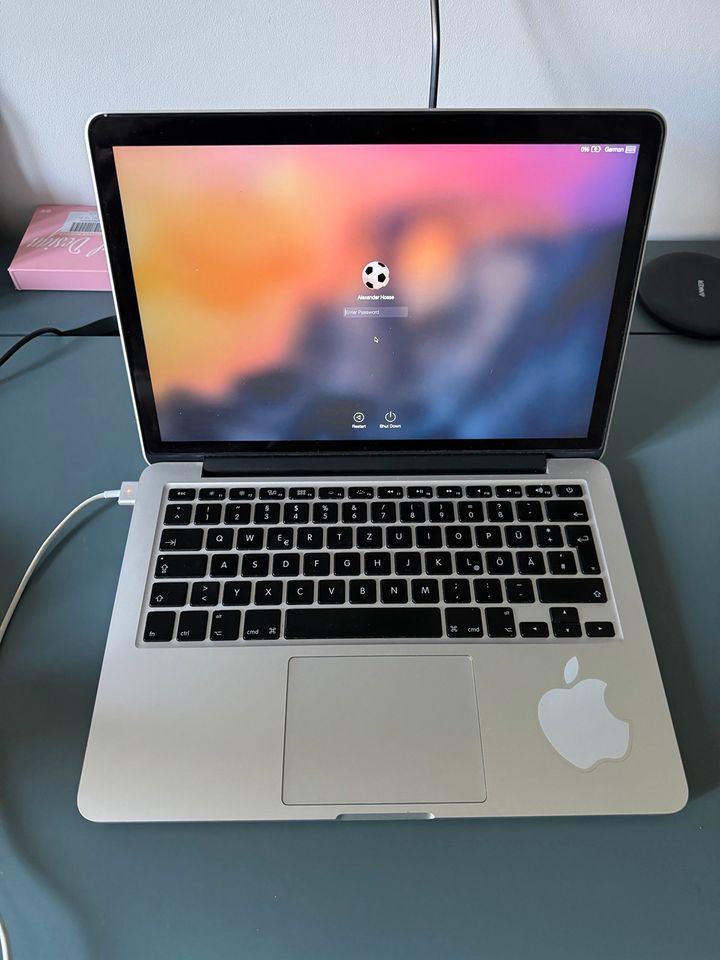 MacBook Pro 2014 defekt Model A1502 in Berlin