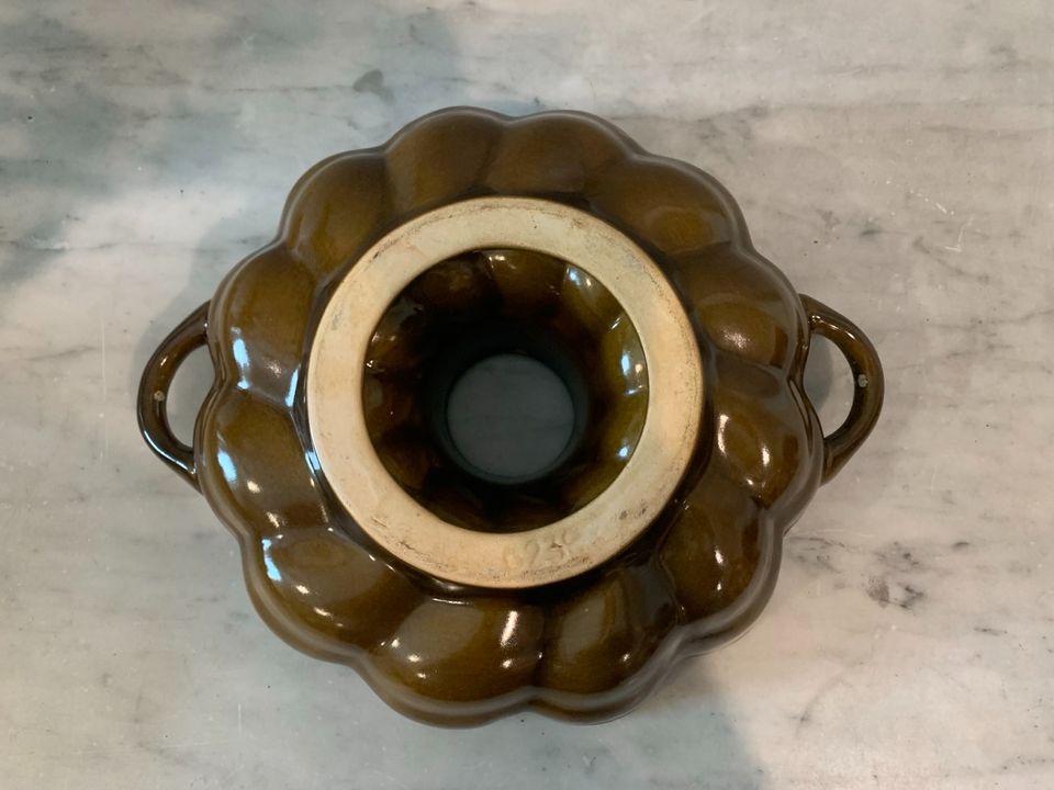 Keramik-Pudding-/Backform in Illingen