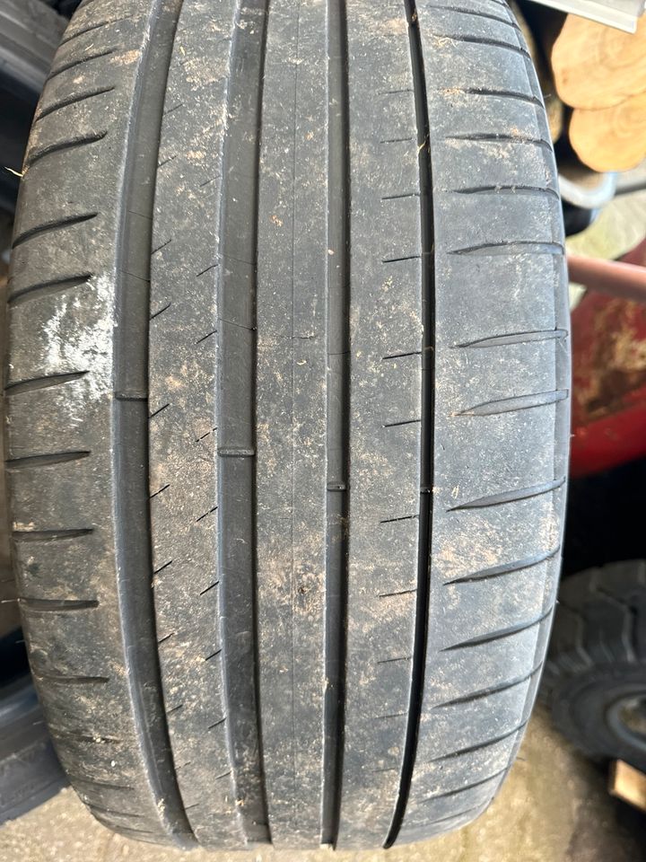 2 Sommerreifen Michelin Pilot Sport 4, 235/40 ZR19 96Y in Nahe