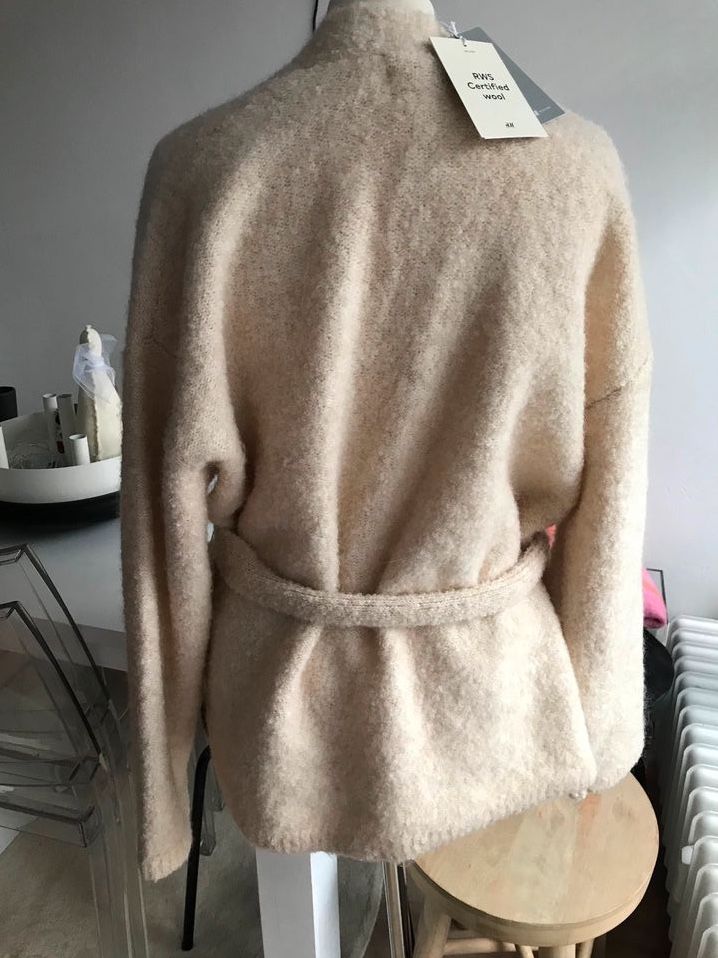 Schöne Strickjacke NEU H&M Premium NP79€ XS-M Cardigan Jacke Zara in Hamburg