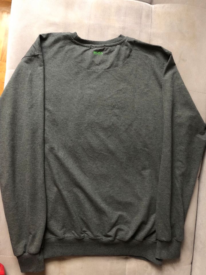 Pullover Hugo Boss XXXL Neue in Bad Muskau