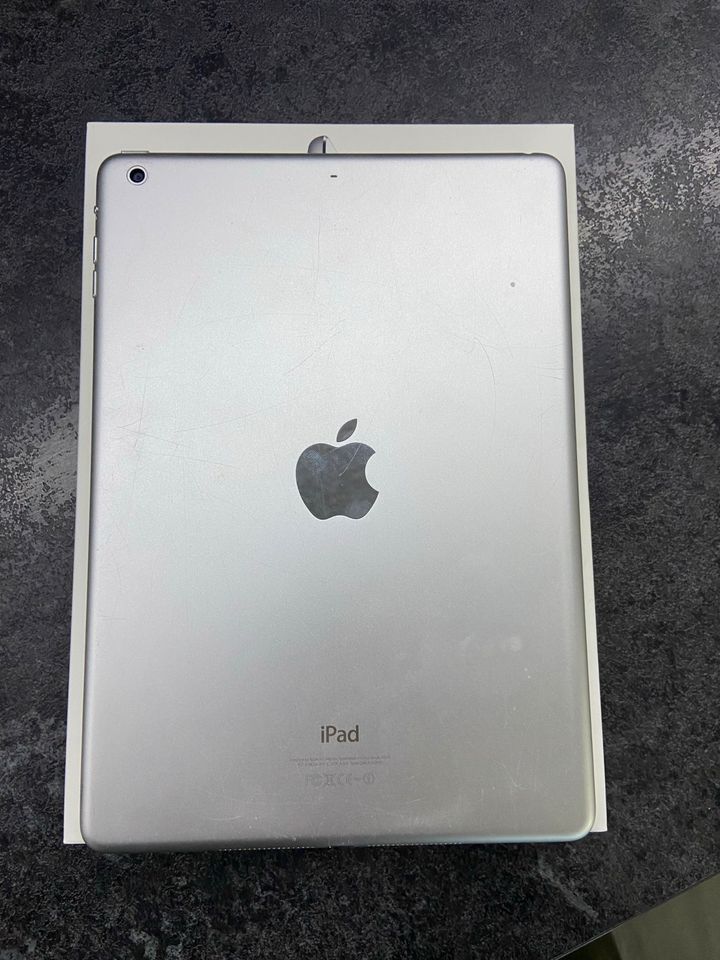 iPad Air wifi 32 GB in Leutkirch im Allgäu