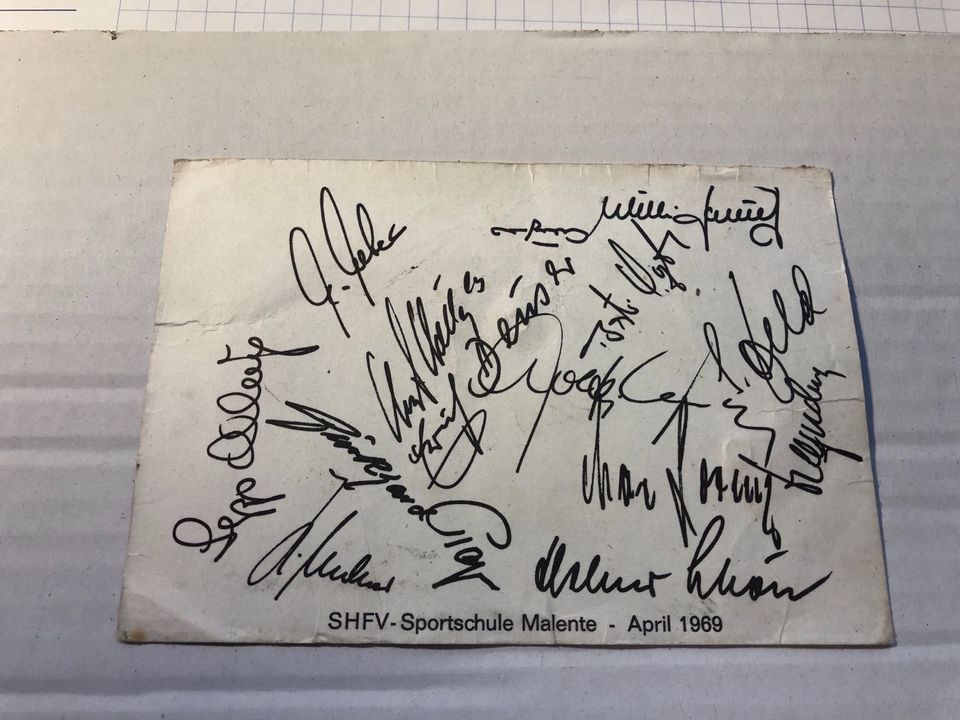 Fußball Mannschaft 1969 Autogramme in Kiel