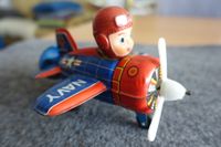 Altes Blechspielzeug,Vintage,aufziehbar,NAVY Pilot,Flieger,Japan Bayern - Ergolding Vorschau
