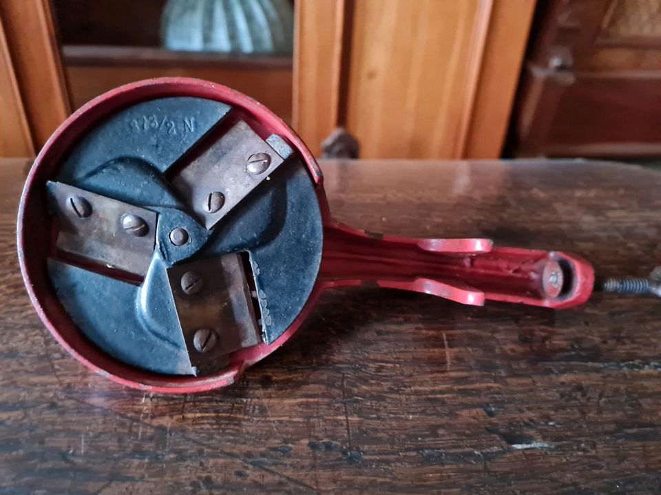 Vintage antiker Bohnenschnippler in Hameln