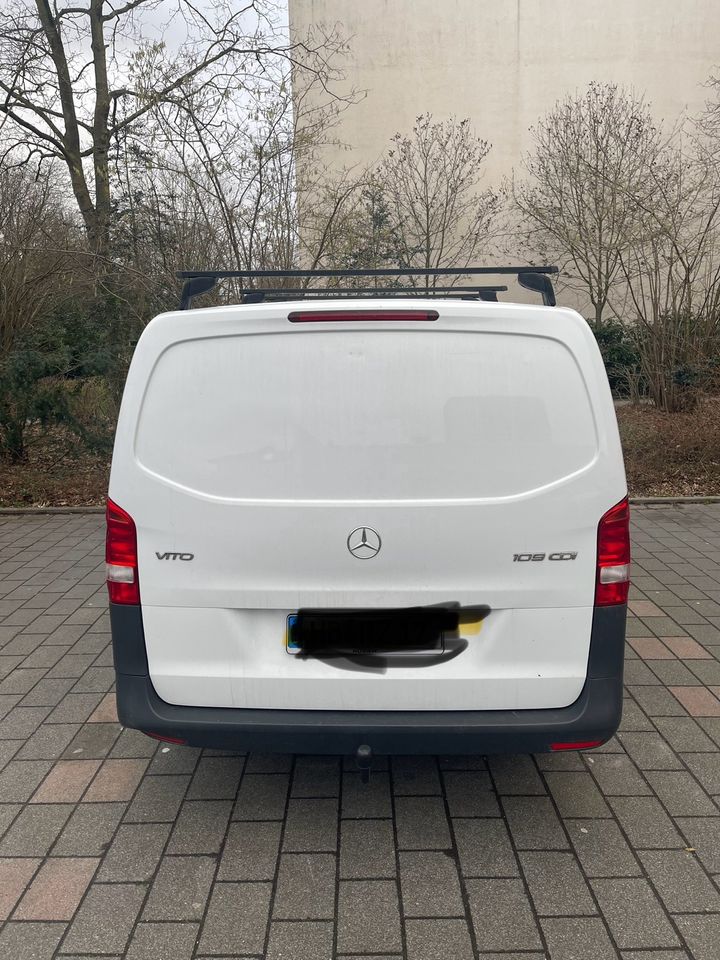 Mercedes, Benz Vito in Bremen