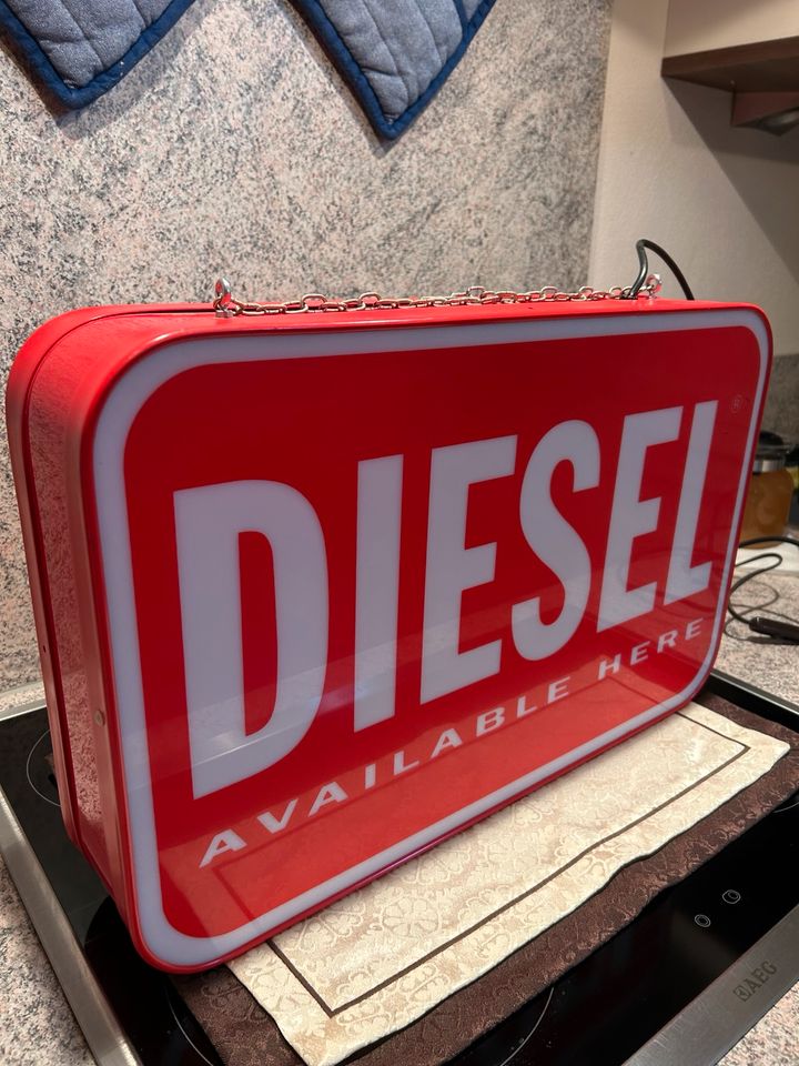 Store Leuchtreklame " Diesel Available Here " Jeans 80er Jahre in Mechernich