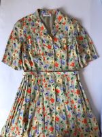 Vintage Markwald Kleid mit Blumen Größe 40 Baden-Württemberg - Heidelberg Vorschau