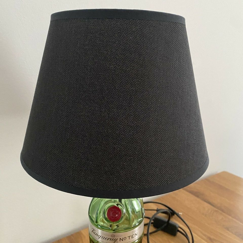 Gin Tanqueray Lampe Bottle Lamp Flaschenlampe design in Lehre