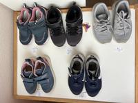 Schuhe  , Sneaker  26-29.Superfit, Nike ab 2 € Nordrhein-Westfalen - Lichtenau Vorschau