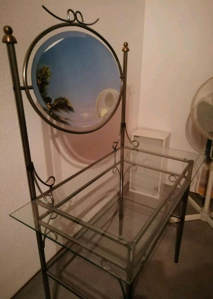Schminktisch Tisch mit Spiegel Glas Metall Stuhl in Aspach