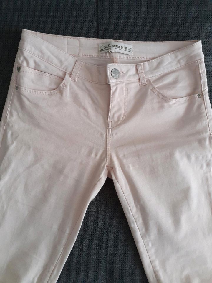 Hose Jeans Rosé Gr. XS in Wunsiedel