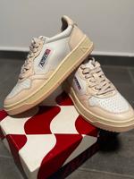 Autry 01 Low Women Sneaker – Größe 37 – Neu Hessen - Reinheim Vorschau