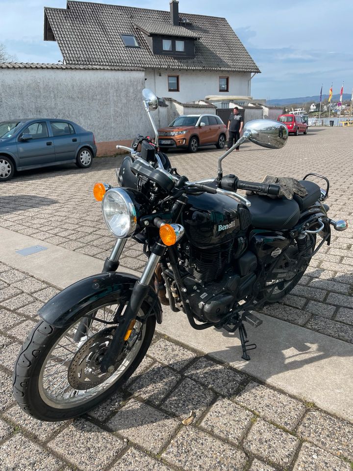 Benelli Imperiale 400 in Mainz