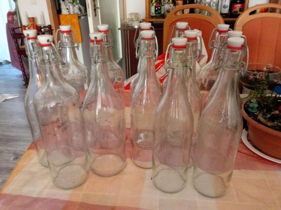 13 Bügelflaschen in Apolda