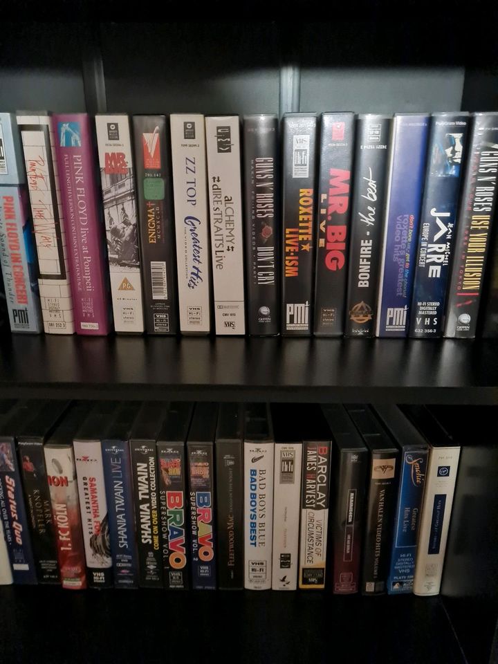 Verkaufe VHS Kassetten ( im Auftrag ) in Gägelow