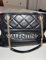 Valentino Tasche Handtasche Schwarz Gold Kunstleder Dresden - Reick Vorschau