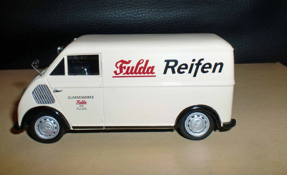 DKW Schnellaster Fulda Reifen 1:43 von Schuco in Amberg