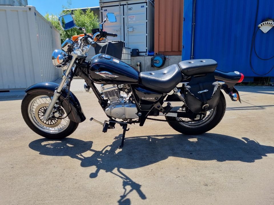 Suzuki Marauder 125 ccm in Markgröningen