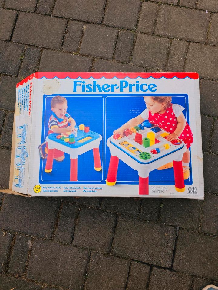 Fisher-Price Spiel und Lerntisch in Hünfelden