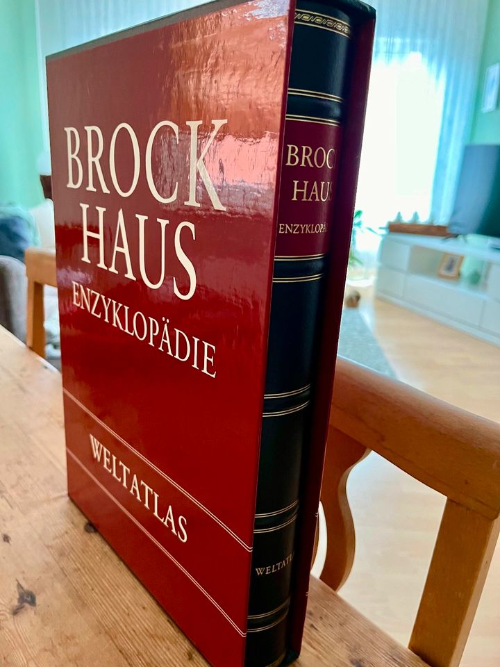 Original Brockhaus Enzyklopädie in 30 Bänden plus Weltatlas in Burscheid