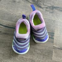 Gr. 22 NIKE Free Kinder Baby Schuhe Lila Straßenschuhe München - Hadern Vorschau