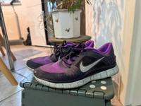 Nike Free Laufschuhe lila Bayern - Rottenburg a.d.Laaber Vorschau