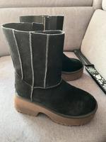 Ugg Twin Seam New Heights platform Stiefel 41 Rheinland-Pfalz - Landau-Godramstein Vorschau