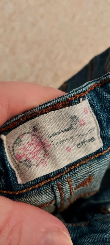 Jeans für Mädchen Gr. 128 in Deißlingen