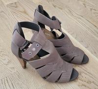 NEU Clarks Leder-Sandaletten, Größe 38 Baden-Württemberg - Heilbronn Vorschau