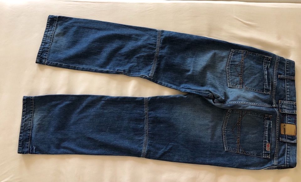 BIG STAR 5 pocket jeans Gr 32/34 mit Schlag in Aachen