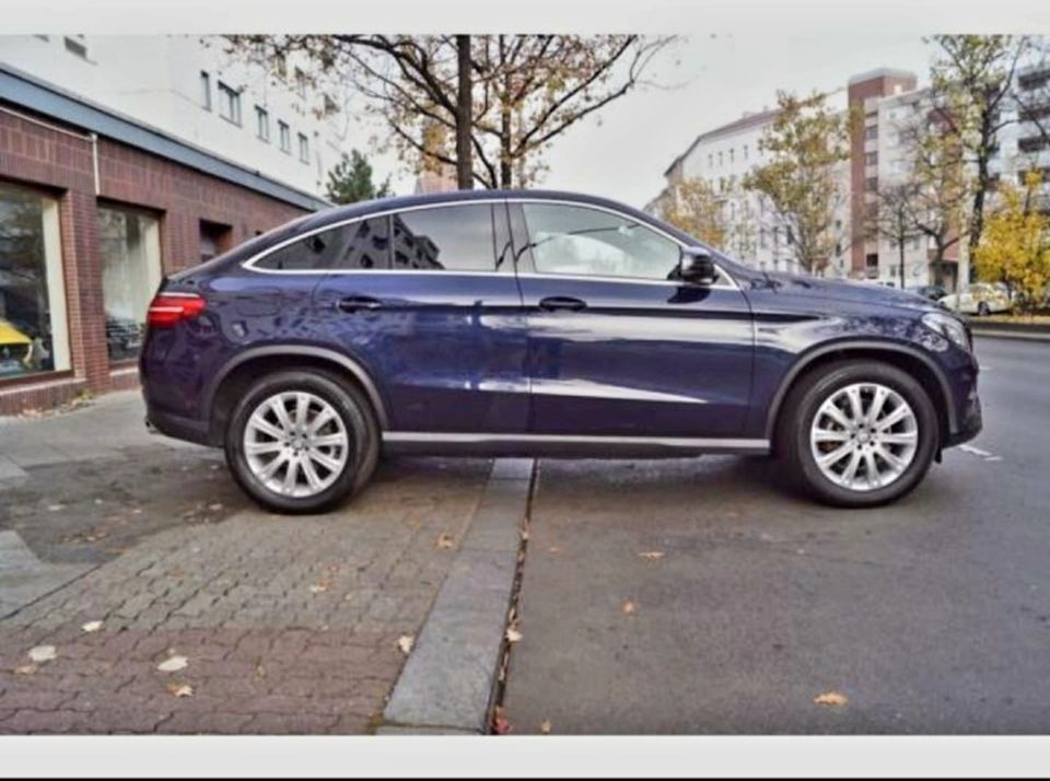 MERCEDES-BENZ GLE350D Coupé in Berlin