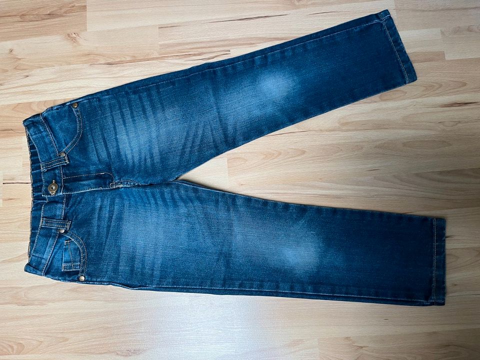 Jeans F&F Gr. 128 Jeanshose Hose dunkelblau blau Jungen in Simmern