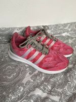 Turnschuhe von Adidas Gr. 39 1/3 Bayern - Straubing Vorschau