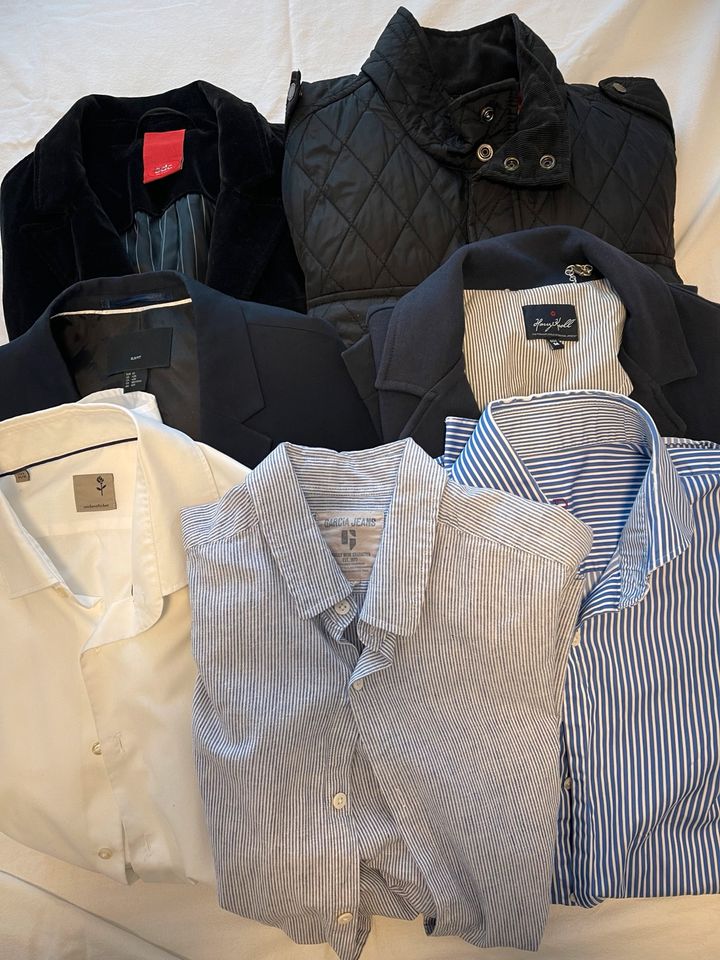 Kleiderpaket L Hemden Blazer Jacke Marke in Mönchengladbach