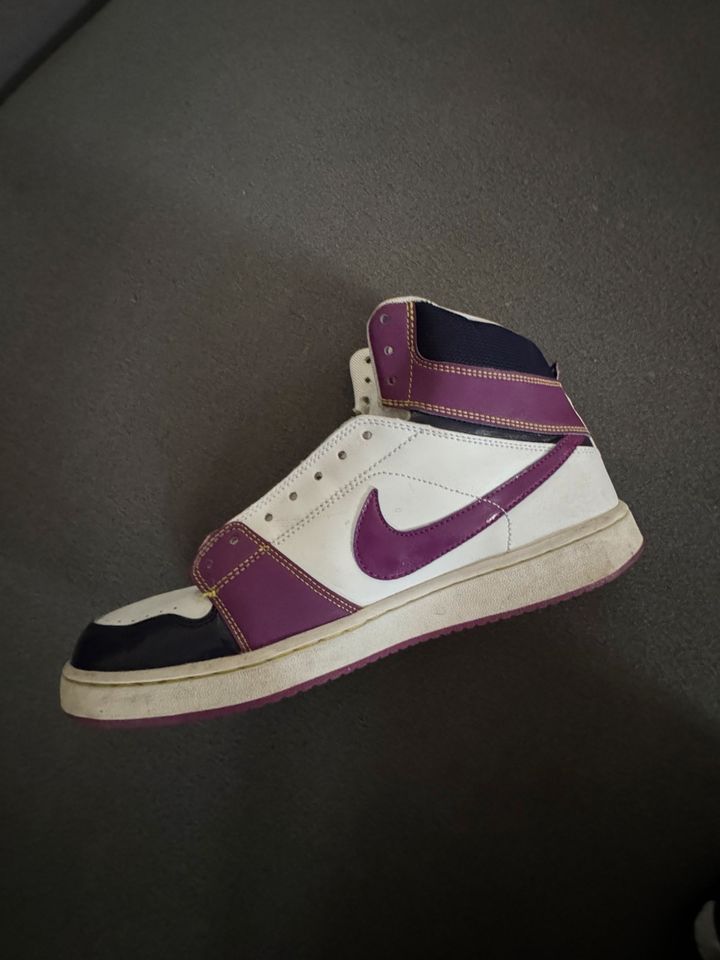 Nike Jordan 1 Gr. 41 in Fuchstal