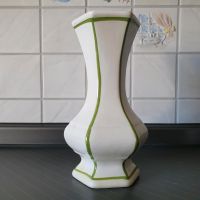 Vase J Decore weiß grün antik Nordrhein-Westfalen - Hagen Vorschau