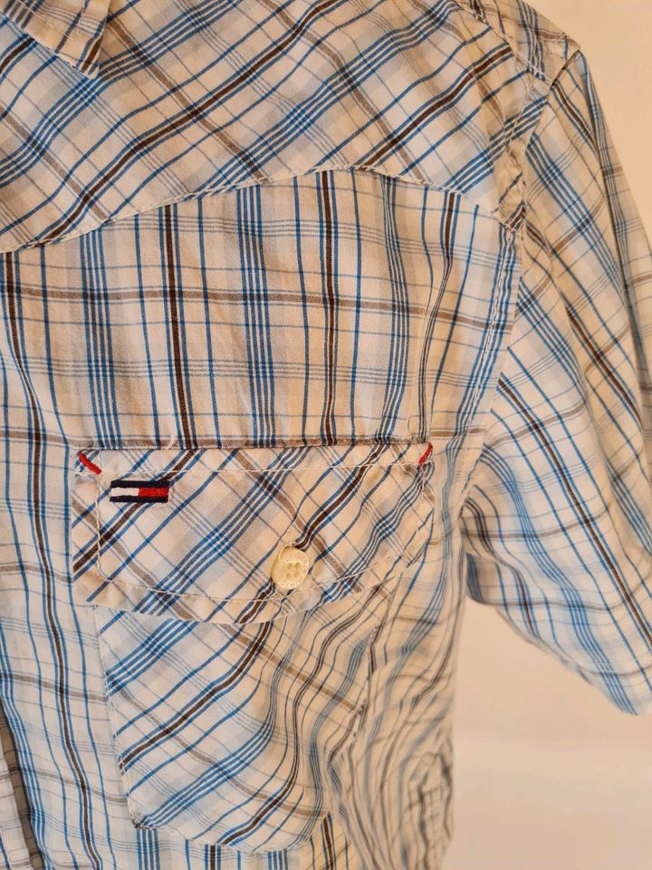 Vintage! Hemd Tommy Hilfiger Karo viele Details! Kariert in Zwickau