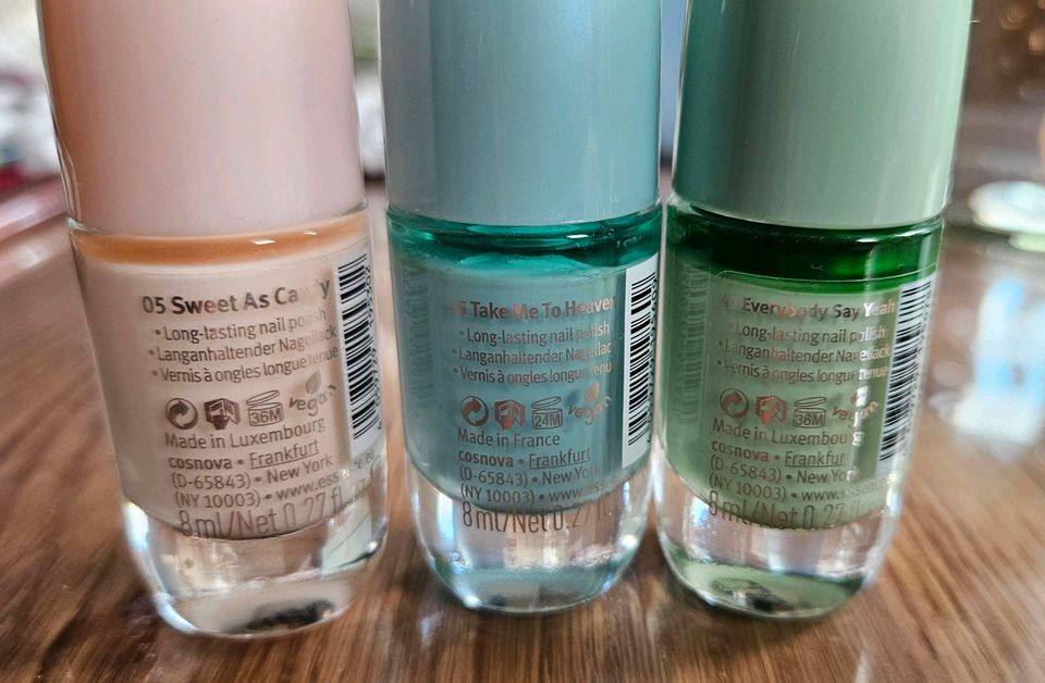 Verschiedener Nagellack, top Coat, dry spray und Entferner in Hirschberg a.d. Bergstr.