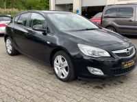 Opel Astra J Lim. 5-trg. Design*SHZ*TEMPOMAT*PDC* Nordrhein-Westfalen - Recklinghausen Vorschau