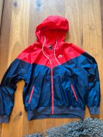 Nike Sportswear Windrunner (Größe M) München - Trudering-Riem Vorschau