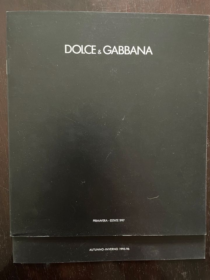 Seltene Lookbooks Dolce&Gabbana 1993-1997 in Frankfurt am Main