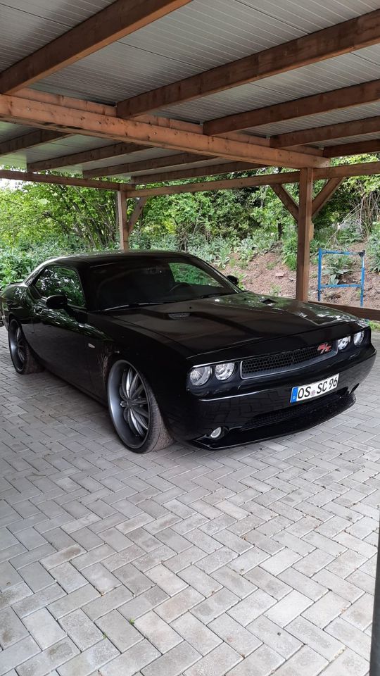 24 Zoll Felgen mit Reifen Dodge Challenger 275/20/24 in Osnabrück