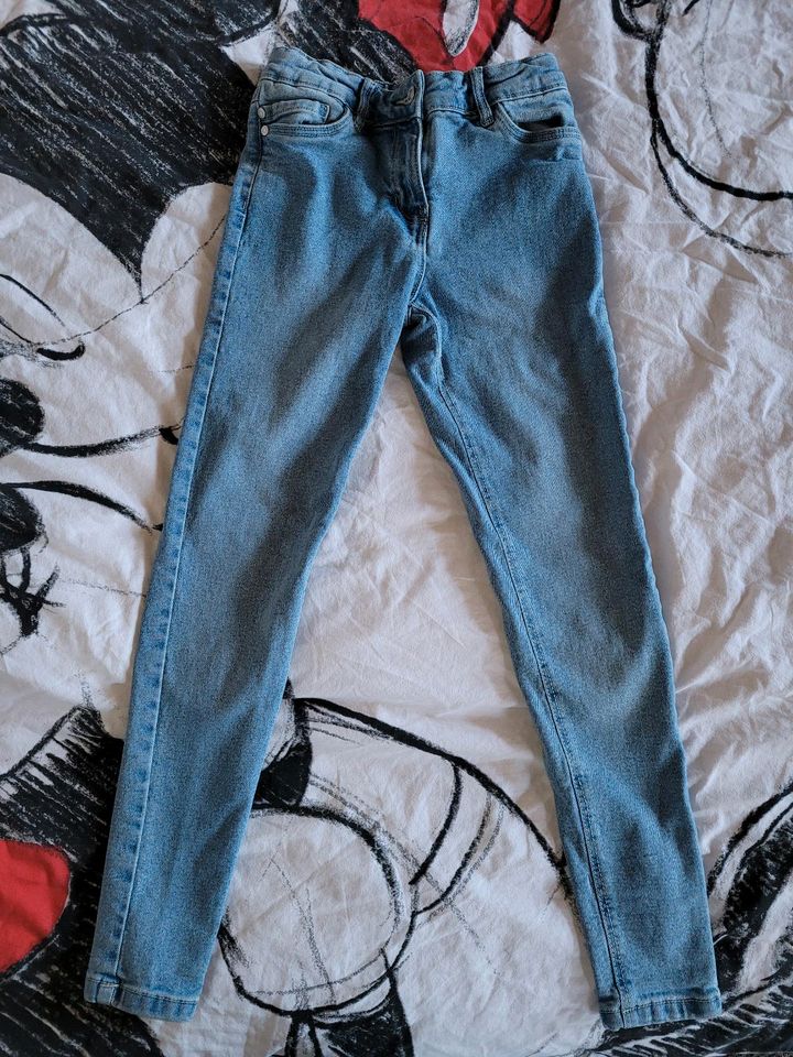 Jeans gr 152 in Herne